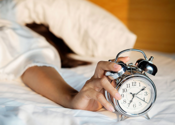 ¿Cuántas horas de sueño necesita realmente? La respuesta puede sorprenderle - Foto: stock.adobe.com