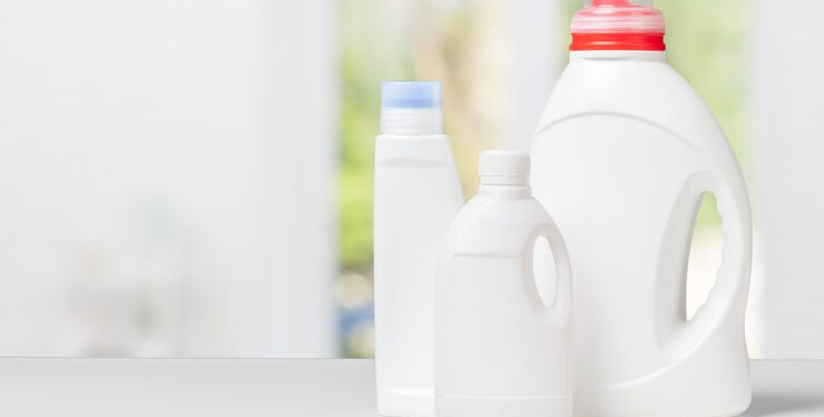 ¿Caduca el detergente para la ropa? Lo que debe saber antes de lavar su próxima carga - Foto: Freepik.