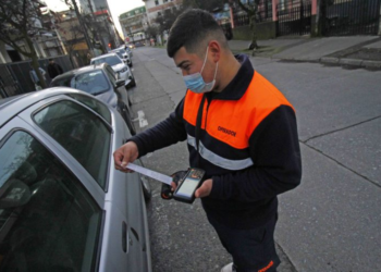 No bastaba la tolerancia mínima: ahora se podrá pagar estacionamiento por minuto en Chile - Foto: Diario Concepcion