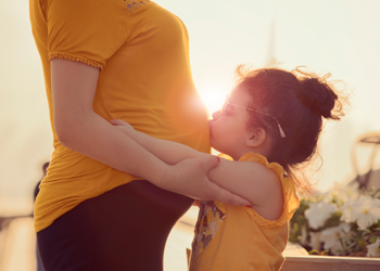 Nuevo estudio revela que mujeres sin hijos tienen menor esperanza de vida - Foto: fundacionlacaixa