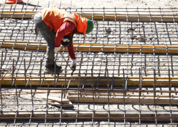 Mientras se reduce jornada laboral a 42 horas en Chile, Argentina autoriza jornadas de hasta 12 horas de trabajo al día - Foto: Gobierno de Chile