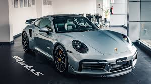 Fin del impuesto a los autos es confirmado y conductores ya sienten el cambio en el bolsillo - Foto: Porsche Newsroom