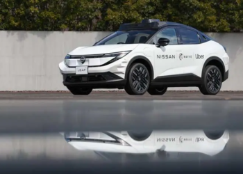 Uber anuncia la implementación de robotaxis en este país aún en 2026 - Foto: Qore