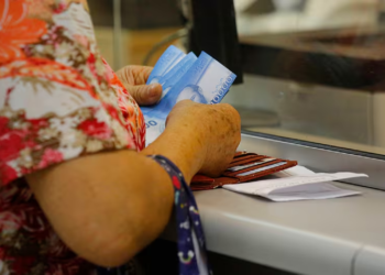 Mujeres chilenas logran victoria y hoy reciben nuevo bono del gobierno - Foto: La Cuarta