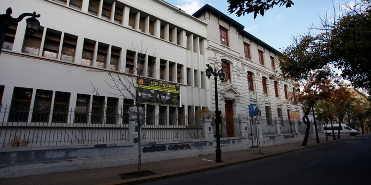 Clases son suspendidas en Chile y la policía está investigando el caso - Foto: La Tercera