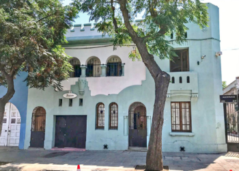 13 habitaciones, 9 baños y 3 cocinas: la mansión de $860 millones que albergó a un presidente en Chile - Foto: Diario Financiero