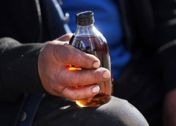 Nueva ley entra en vigor en Chile y prohíbe la venta de bebidas alcohólicas - Foto: Usach