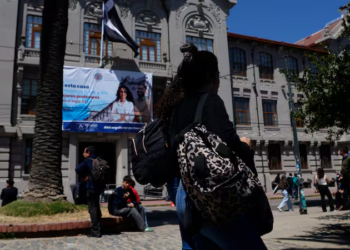 Gobierno decide acudir a la justicia en acción contra chilenos que reciben más de $1.500.000 - Foto: La Cuarta