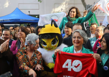 Gobierno de Kast recién asume y ya confirma cambios en la ley de 40 horas de trabajo en Chile - Foto: La Tercera