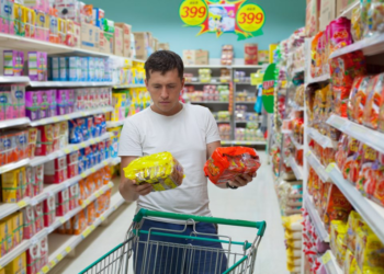 Además de la gasolina, estos productos también subirán de precio en Chile - Foto: Manitoba