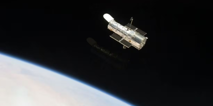 Telescopio espacial podría caer en la Tierra y el riesgo de víctimas es mayor en esta región - Foto: Fayerwayer