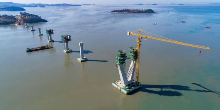 Puente de 950 metros, concebido en 1934, unirá para siempre a países vecinos de Chile - Foto: Facebook
