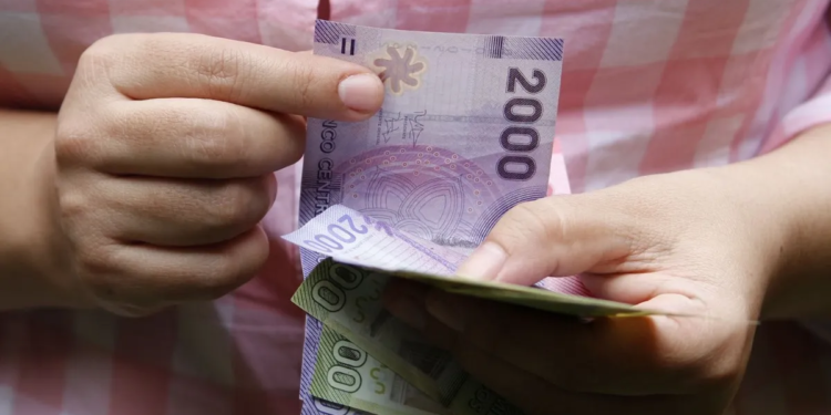 Bancos emiten alerta general y chilenos en esta lista tienen dinero por recibir - Foto: Chocale