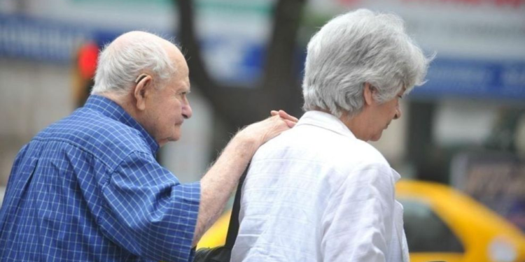 Lo que dice la psicología sobre quienes no están trabajando - Foto: Perfil.com