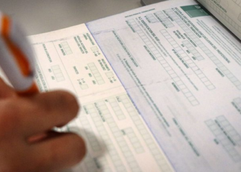 65 médicos emitieron 1.217 licencias médicas mientras estaban de vacaciones - Foto: Cnnchile