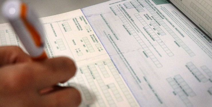 65 médicos emitieron 1.217 licencias médicas mientras estaban de vacaciones - Foto: Cnnchile