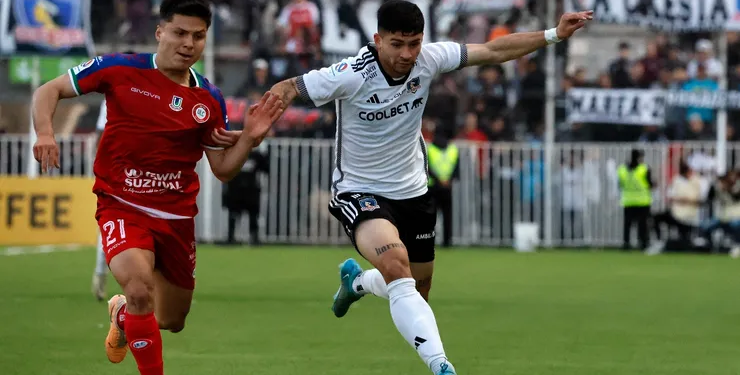 Jugador chileno involucrado en escándalo de desnudez en condominio - Foto: Photosport