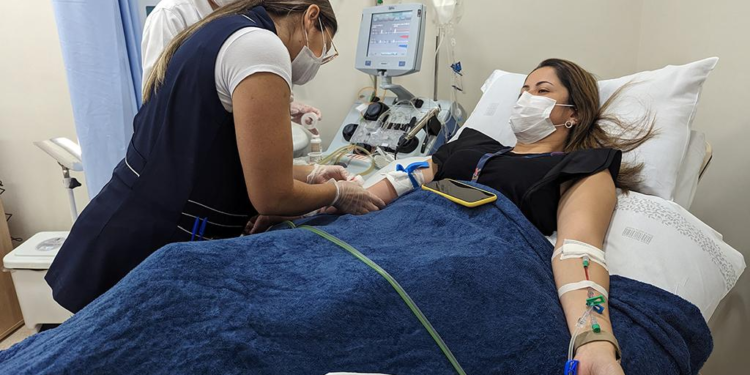 Gobernante con 62% de desaprobación libera 91.000 millones de pesos para los chilenos - Foto: Universidad de Chile