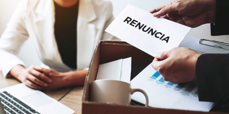 Despido en Chile puede llenar el bolsillo del trabajador si ocurre en esta circunstancia - Foto: Linkedin
