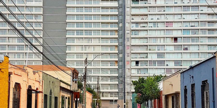 Gobierno fija junio como fecha para la reducción de precios en Chile - Foto: Ciper