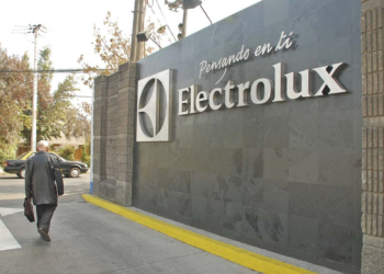 Empresa multinacional decide cerrar su producción en Chile y despide a 400 trabajadores de una sola vez - Foto: Diario Financiero