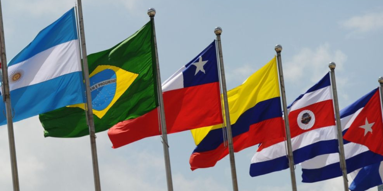 Chile aparece en primer lugar en la lista de países más prósperos de América Latina - Foto: Perfil