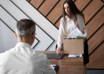 Decisión fue tomada y 2,6 millones de personas despertaron sin empleo en Chile - Foto: Freepik