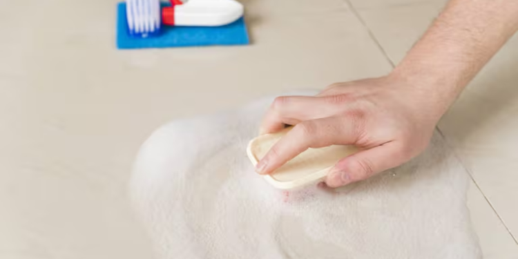 Para qué recomiendan tirar vinagre en los pisos de casa y cuándo debe hacerse - Foto: El Trece Tv