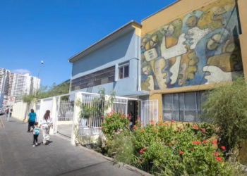 En la víspera del Viernes Santo, escuelas en Chile cierran sus puertas - Foto: Desierto FM