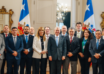 ¿Por qué aumentaron los sueldos de asesores del gobierno de Kast? - Foto: Prensa Presidencia