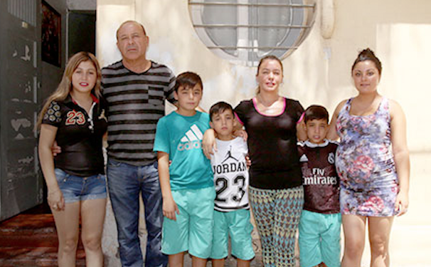 Gobierno de Chile aprueba un bono base para ayudar con los precios de la gasolina y entrega hasta $58.000 mensuales - Foto: Gob de Chile