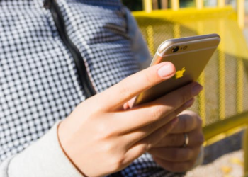 Nueva ley entra en vigor en 2026 que pone fin a los teléfonos móviles tal como los conocemos - Foto: Pexels