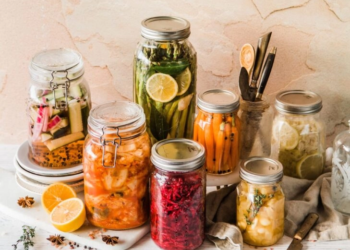 4 alimentos que deberías incluir en tu dieta para mejorar la salud de tu estómago - Foto: Welife