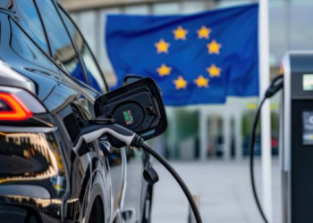 Esto es lo que Europa está haciendo para reducir el impacto del aumento de los combustibles - Foto: Emol