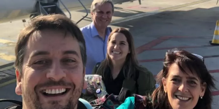 Gobierno chileno confirma la distribución de $8.000 millones a 327 personas incluidas en esta lista - Foto: Canal 9 Biobio