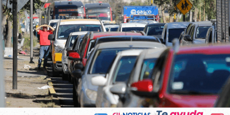 Chilenos tendrán que realizar un pago adicional para obtener el Permiso de Circulación - Foto: Chv.cl
