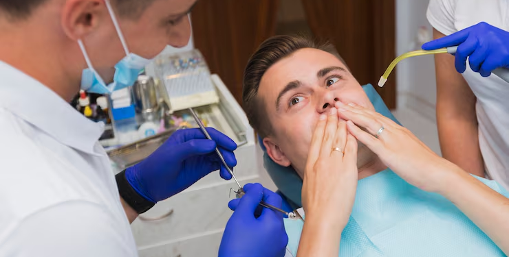 Gobierno confirma auxilio en Chile para todos los que quieren tratar sus dientes - Foto: Freepik