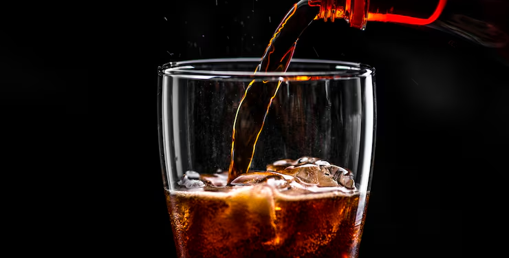 Coca-Cola anticipa el fin de una operación y anuncia una reducción a nivel mundial - Foto: Freepik