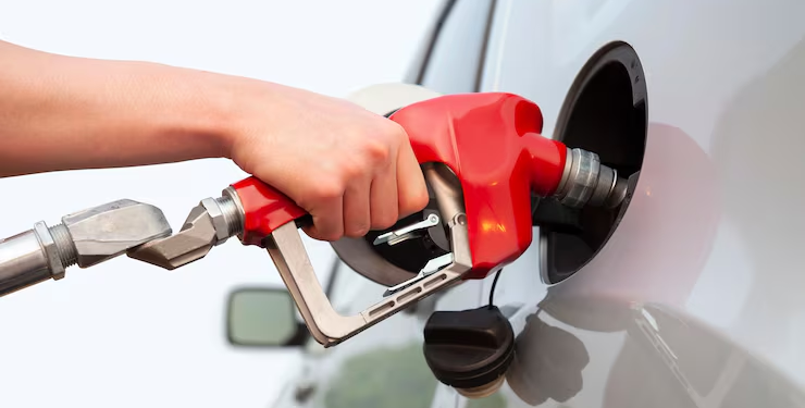 Se confirma reducción en la gasolina en Chile y los conductores ya sienten la nueva realidad - Foto: Freepik