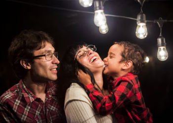 La cuenta de luz será más barata en Chile para quienes hagan este trámite con anticipación - Foto: Freepik