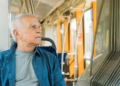 Alerta general para todos los adultos mayores en Chile: nuevo carnet ya está disponible en el país - foto: Freepik