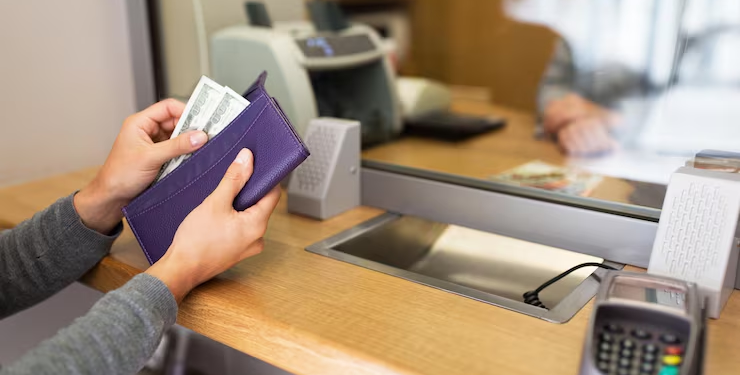 Santander emite alerta general para todos los clientes con cuenta activa en el banco - Foto: Freepik