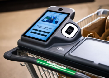 Nuevos robots están siendo usados para sustituir a los cajeros y eliminar las colas en los supermercados - Foto: Amazon
