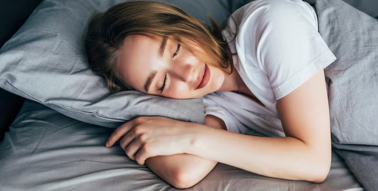 Este hábito del sueño podría estar perjudicando tu descanso y aumentar el riesgo de eventos cardíacos - Foto: Freepik
