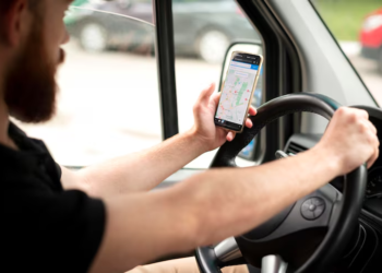 Uber emite una alerta y los usuarios en Chile son advertidos sobre un cambio - Foto: Freepik