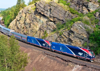 El tren más rápido de Estados Unidos será inaugurado y viajará a más de 300 km/h - Foto: El Universo