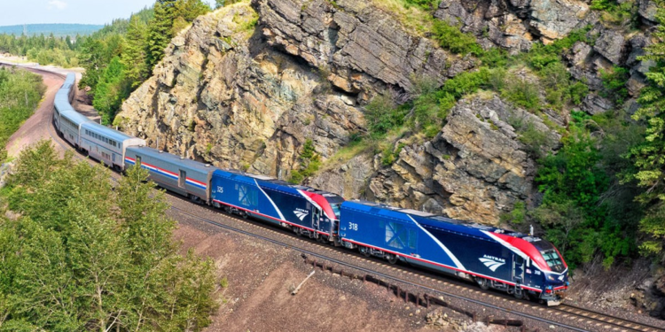 El tren más rápido de Estados Unidos será inaugurado y viajará a más de 300 km/h - Foto: El Universo