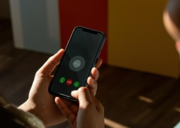 Alerta general en Chile para todos los que ya han recibido llamadas de bancos en su teléfono móvil - Foto: Freepik
