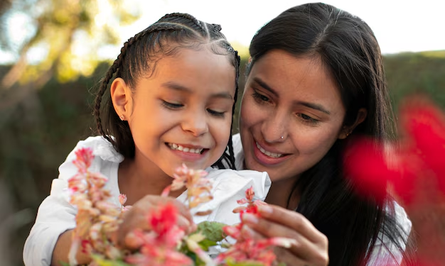 Gobierno confirma un nuevo beneficio para las mujeres que son madres en Chile - Foto: Freepik