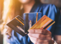 Alerta general en Chile para todos los que usan tarjetas de crédito en el país - Foto: Magnific